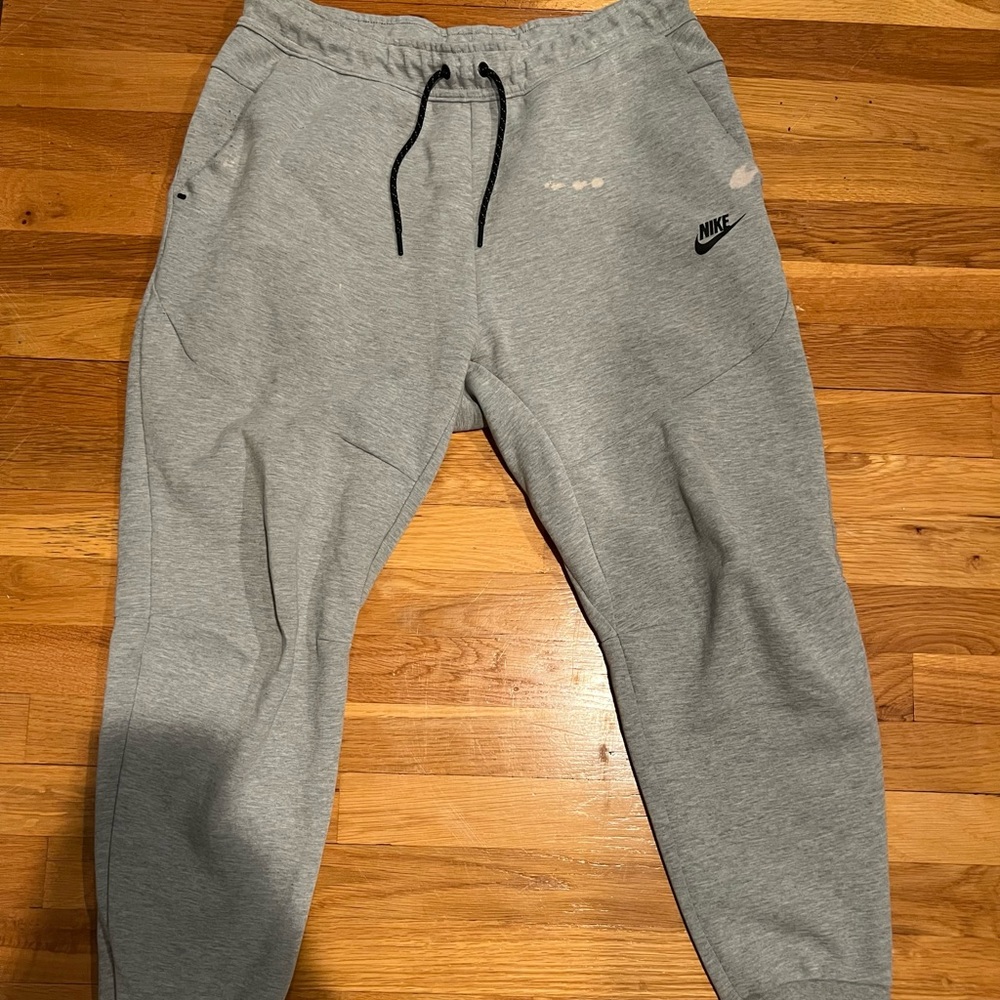 Mens Nike tech fleece pants grey